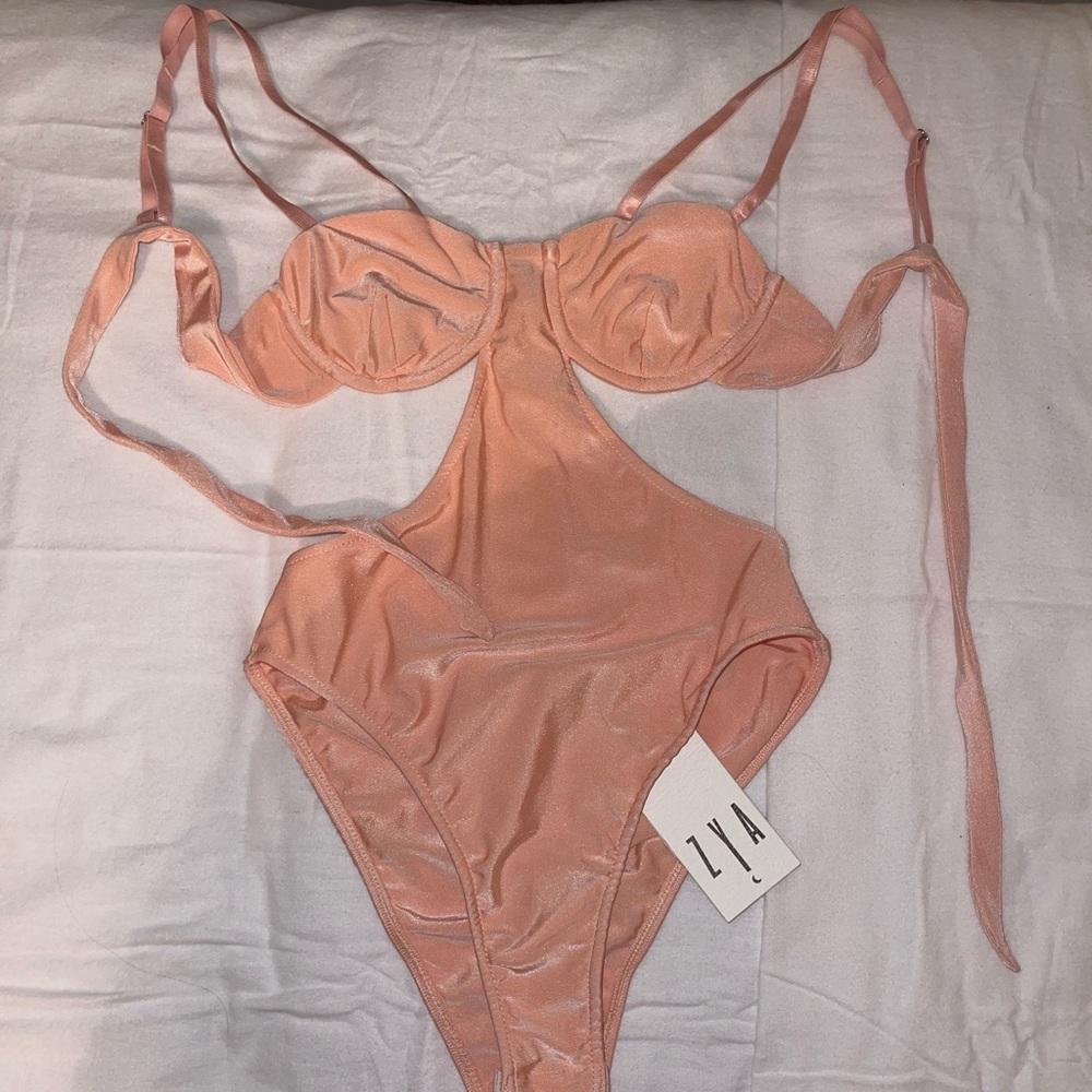 *Dolls Kill* Zya bodysuit